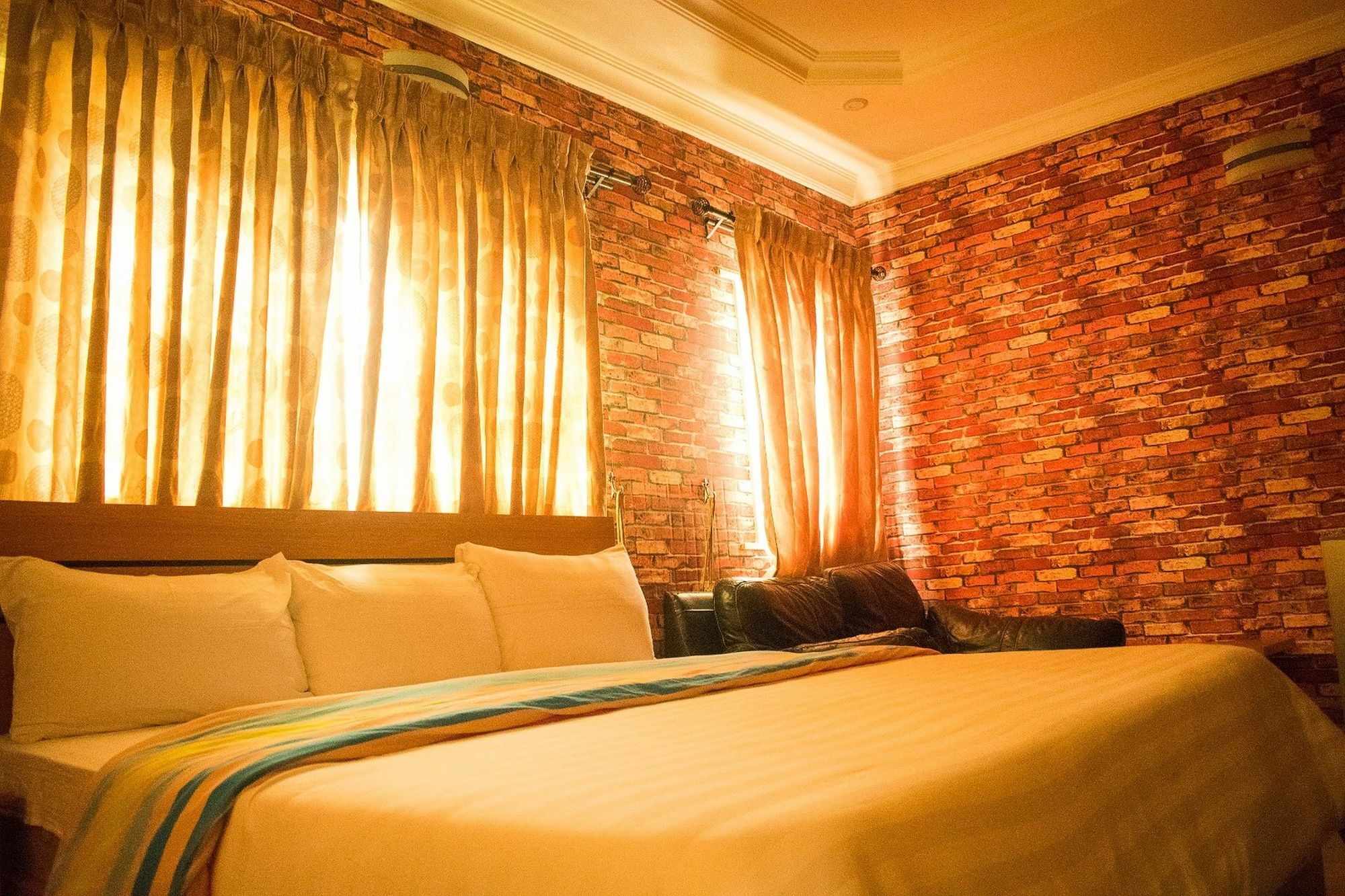 Crestview Hotel & Suites Lagos Buitenkant foto